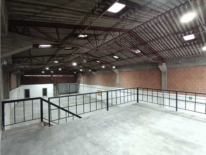 Bodega en arriendo en Malteria, Manizales, 500 m² · foto 9 de 23