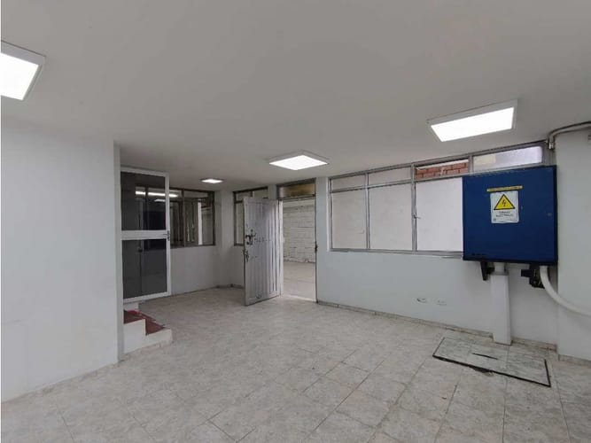Bodega en arriendo en Malteria, Manizales, 500 m² · foto 16 de 23