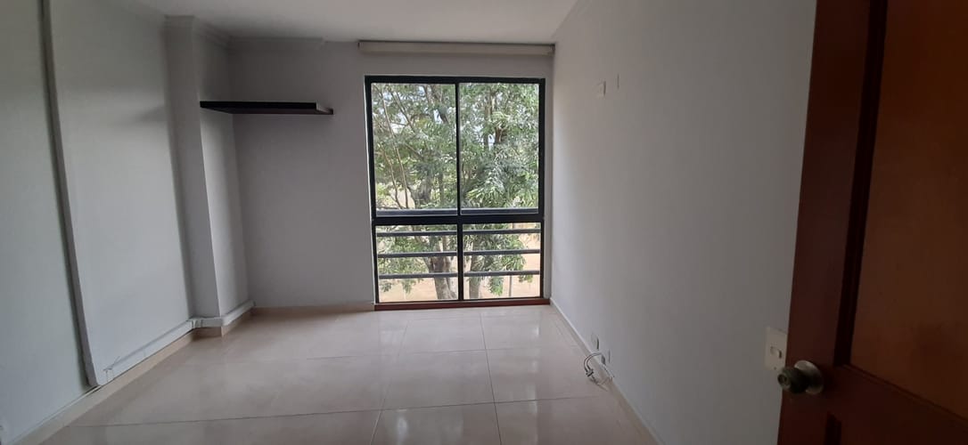 Apartamento de 3 alcobas en venta en El Ingenio, Cali, 128 m² · foto 10 de 24