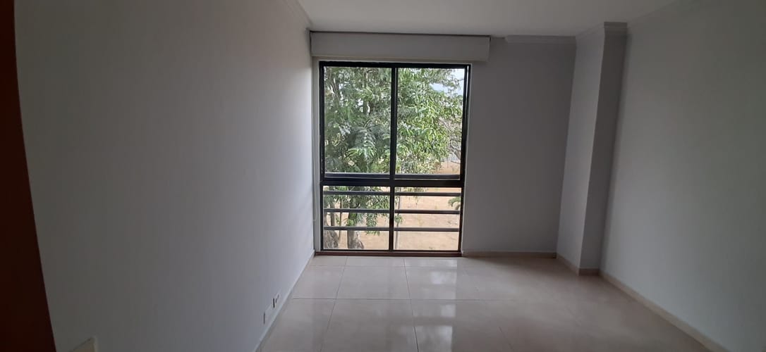 Apartamento de 3 alcobas en venta en El Ingenio, Cali, 128 m² · foto 13 de 24