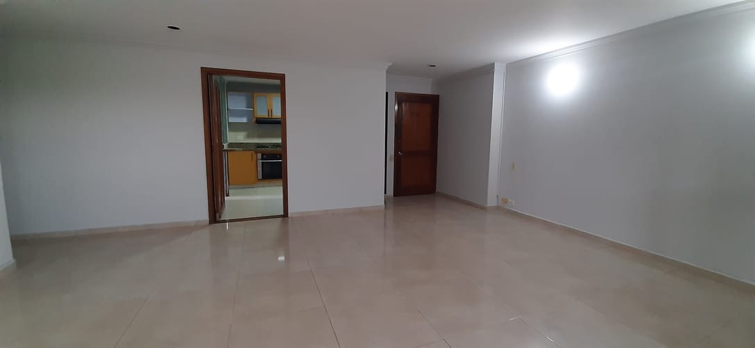 Apartamento de 3 alcobas en venta en El Ingenio, Cali, 128 m² · foto 23 de 24