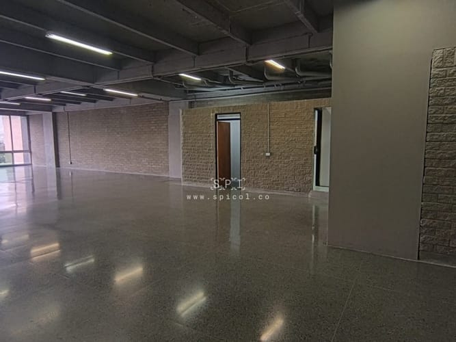 Local en arriendo en Guayabal, Medellín, 350 m² · foto 7 de 12