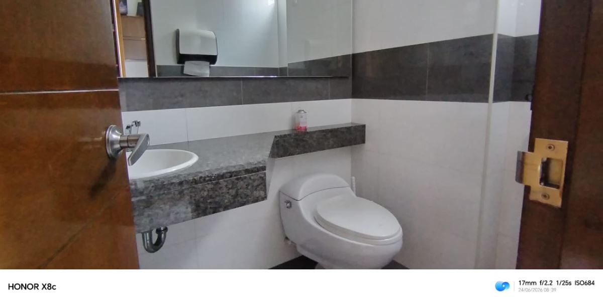 Apartamento en venta en Chicó Navarra, Bogotá · foto 9 de 24