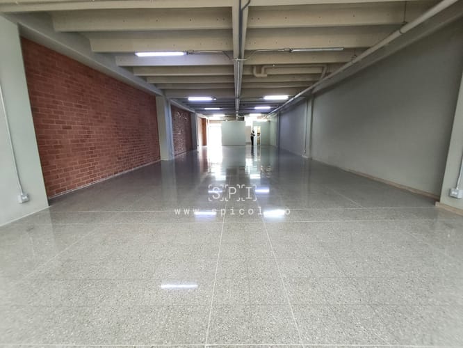 Local en arriendo en San Pablo Guayabal, Medellín, 231 m² · foto 8 de 9