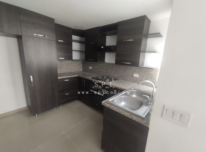 Apartamento de 3 alcobas en arriendo en Bolivariana, Medellín, 86 m² · foto 2 de 23