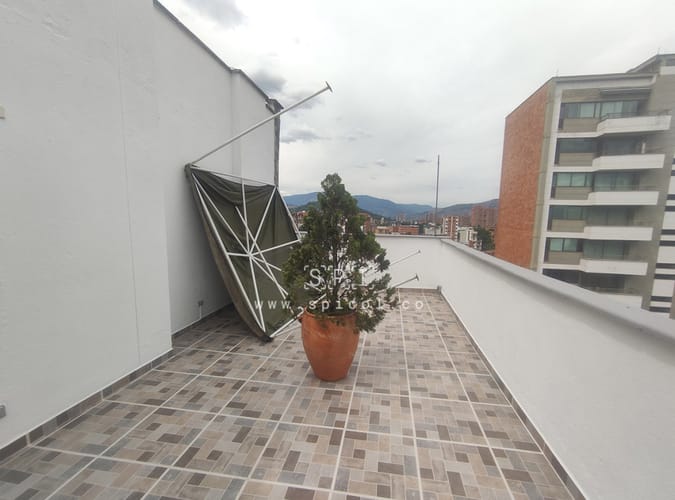 Apartamento de 3 alcobas en arriendo en Bolivariana, Medellín, 86 m² · foto 23 de 23