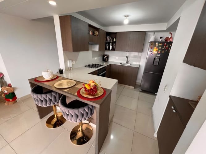 Apartamento de 3 alcobas en venta en Bochalema, Cali, 97 m² · foto 5 de 24
