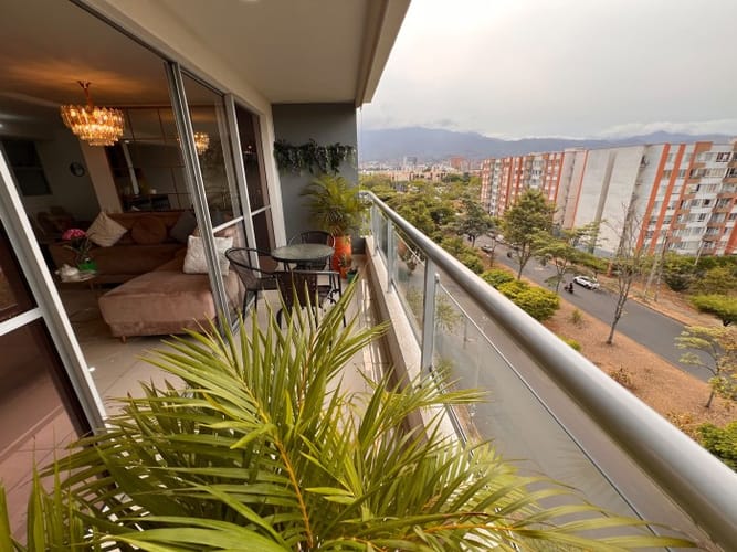 Apartamento de 3 alcobas en venta en Bochalema, Cali, 97 m² · foto 7 de 24