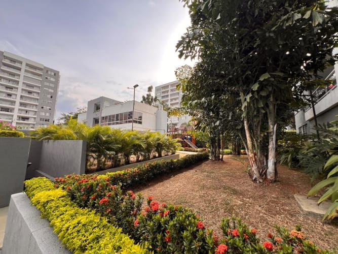 Apartamento de 3 alcobas en venta en Bochalema, Cali, 97 m² · foto 22 de 24