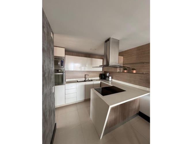 Apartamento de 2 alcobas en arriendo en Loma De San Jose, Sabaneta, 80 m² · foto 18 de 18