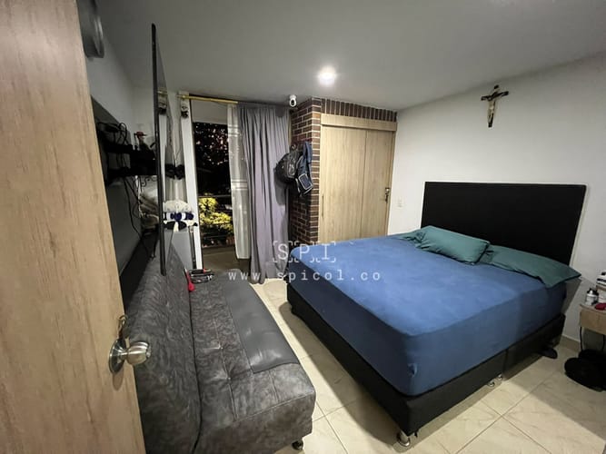 Apartamento de 3 alcobas en venta en San Javier No.2, Medellín, 78 m² · foto 16 de 19