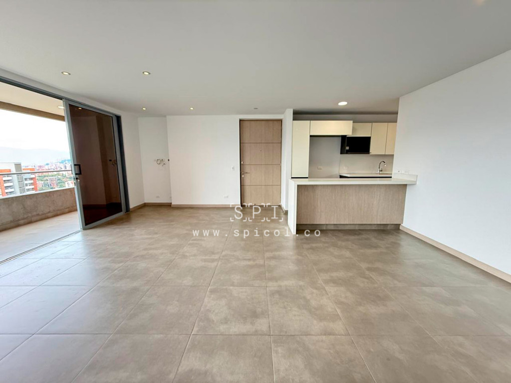 Apartamento en venta en Loma De Las Brujas, Envigado · foto 2 de 22