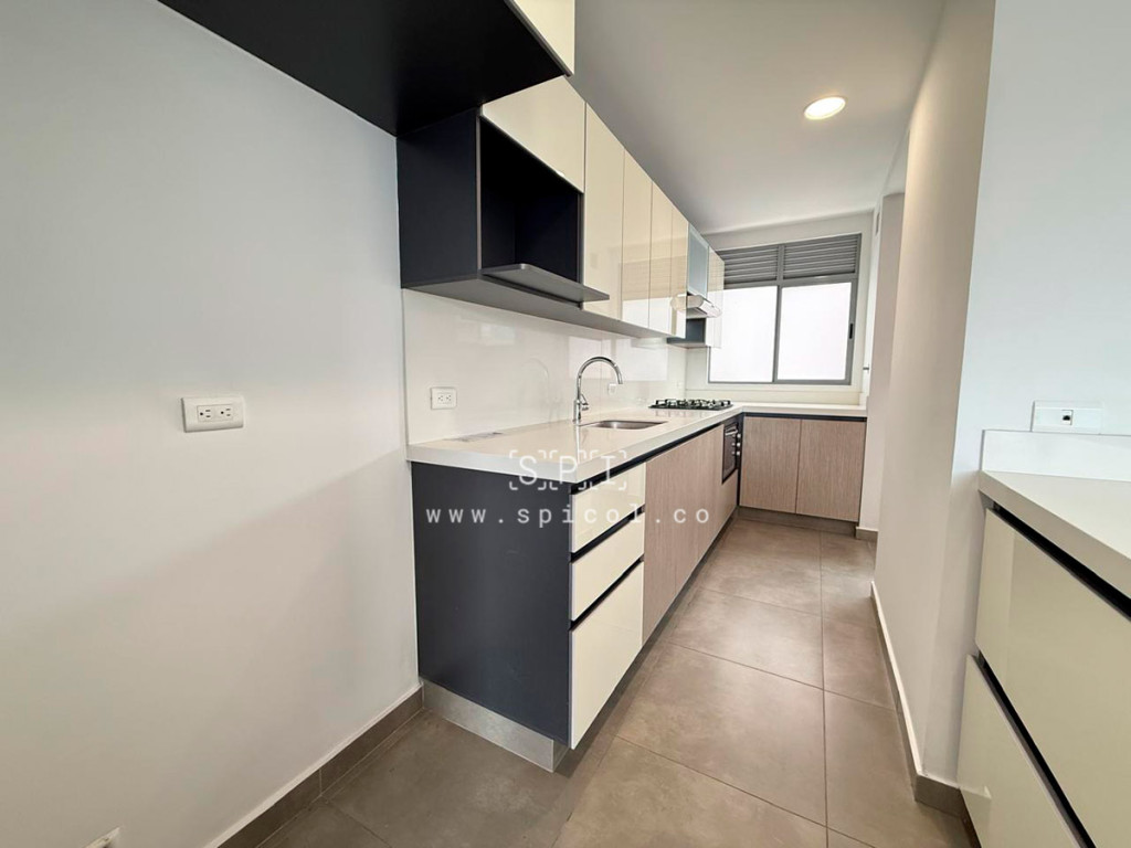Apartamento en venta en Loma De Las Brujas, Envigado · foto 7 de 22