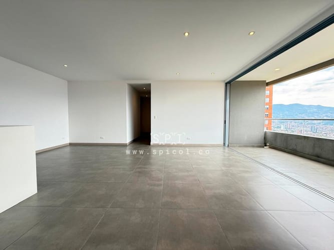 Apartamento en venta en Loma De Las Brujas, Envigado · foto 9 de 22