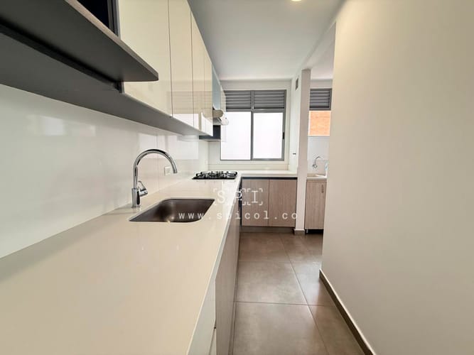 Apartamento en venta en Loma De Las Brujas, Envigado · foto 10 de 22