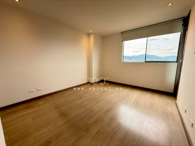 Apartamento en venta en Loma De Las Brujas, Envigado · foto 11 de 22