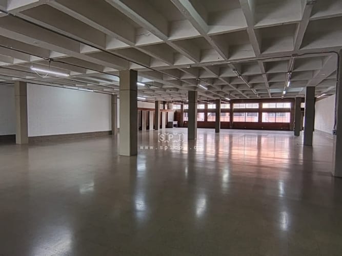 Local en arriendo en San Pablo Guayabal, Medellín, 870 m² · foto 3 de 12