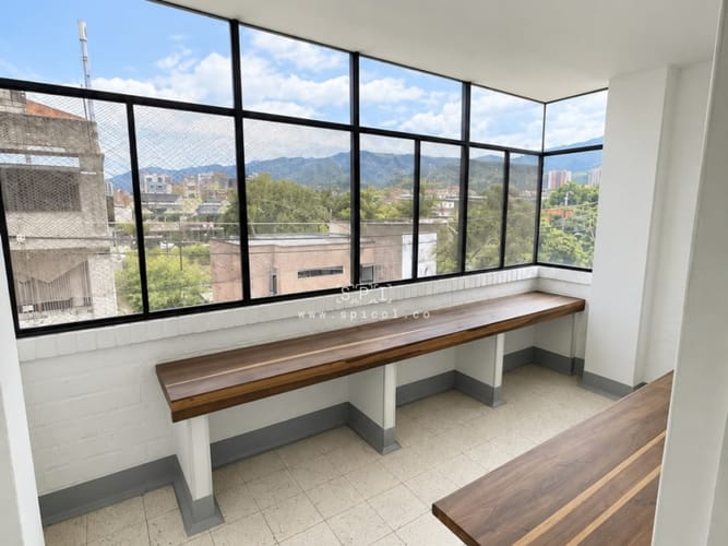 Bodega en arriendo en Santa Maria La Nueva, Itagüí, 303 m² · foto 6 de 13