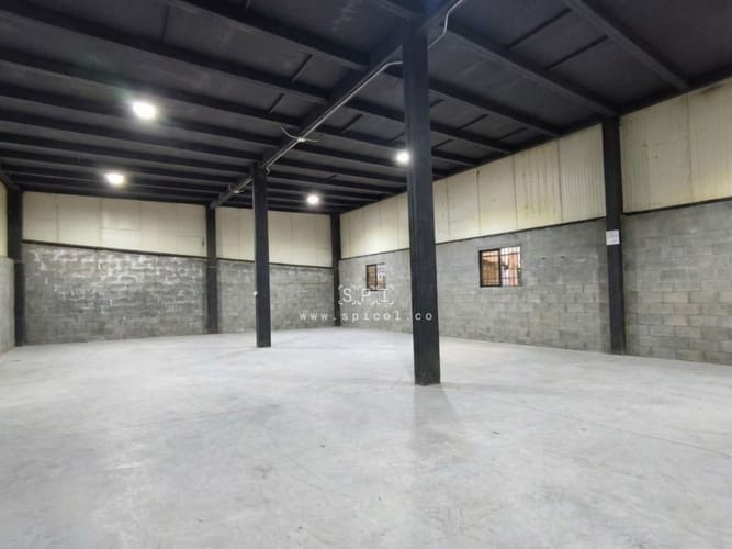 Bodega en arriendo en Guapante, Guarne, 923 m² · foto 5 de 10
