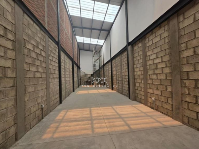 Bodega en arriendo en Centro, Bello, 200 m² · foto 6 de 9
