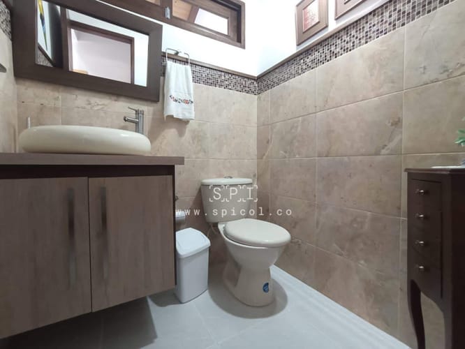 Casa de 2 alcobas en venta en Lomitas, La Ceja, 160 m² · foto 11 de 24