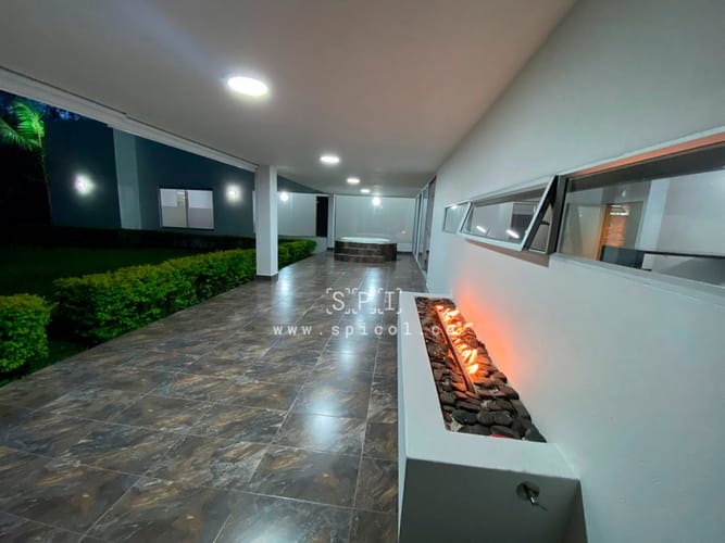 Casa de 4 alcobas en arriendo en Llano Grande, Rionegro, 350 m² · foto 9 de 23
