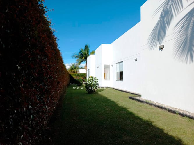 Casa de 4 alcobas en arriendo en Llano Grande, Rionegro, 350 m² · foto 21 de 23