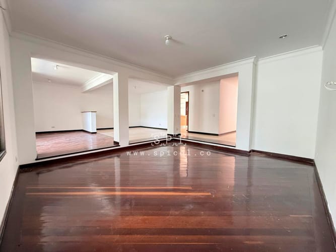 Casa de 4 alcobas en venta en Las Palmas, Medellín, 380 m² · foto 12 de 24