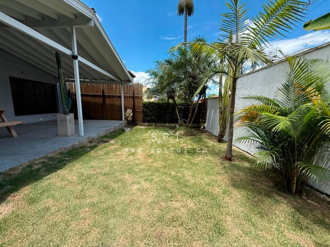Casa de 4 alcobas en venta en Las Palmas, Medellín, 380 m² · foto 17 de 24