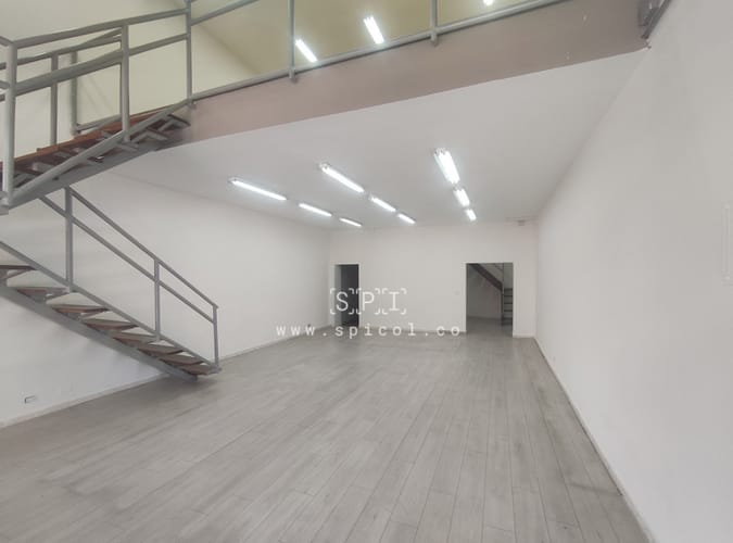Local en arriendo en La Esmeralda, Itagüí, 100 m² · foto 2 de 22