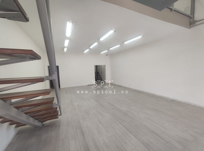 Local en arriendo en La Esmeralda, Itagüí, 100 m² · foto 3 de 22
