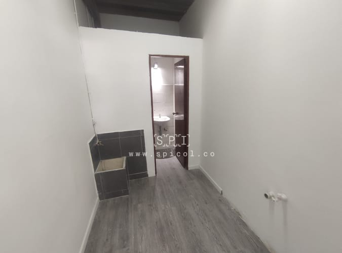 Local en arriendo en La Esmeralda, Itagüí, 100 m² · foto 8 de 22