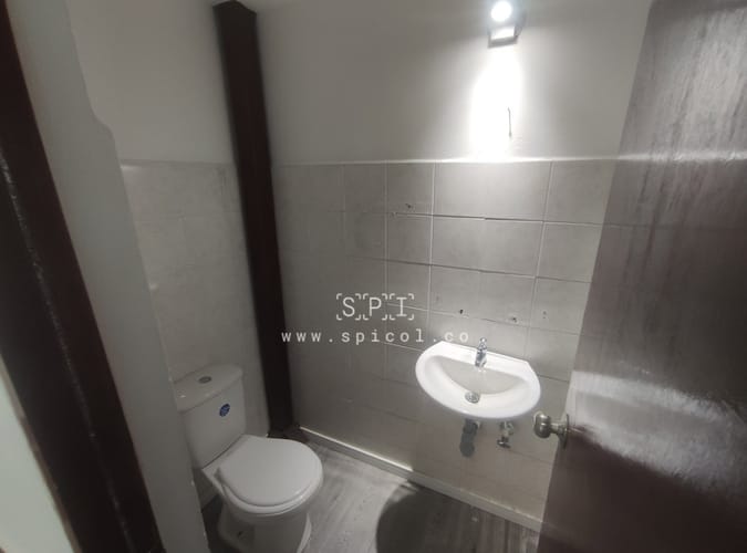 Local en arriendo en La Esmeralda, Itagüí, 100 m² · foto 9 de 22