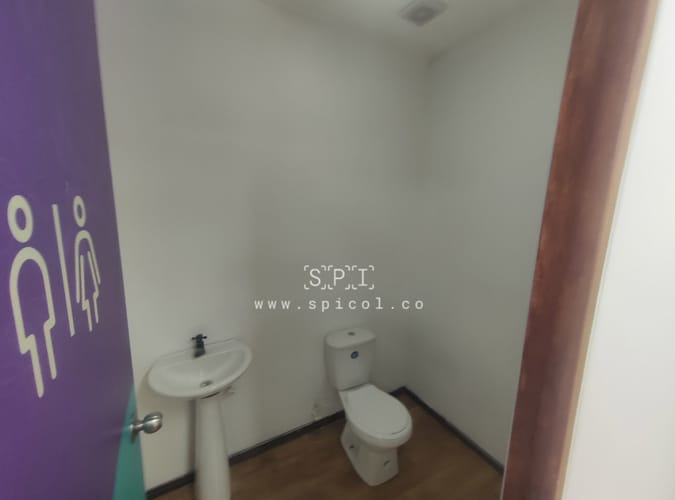 Local en arriendo en La Esmeralda, Itagüí, 100 m² · foto 15 de 22
