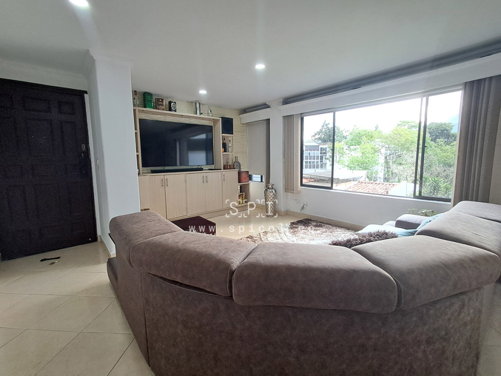 Apartamento en arriendo en Patio Bonito, Medellín · foto 2 de 23
