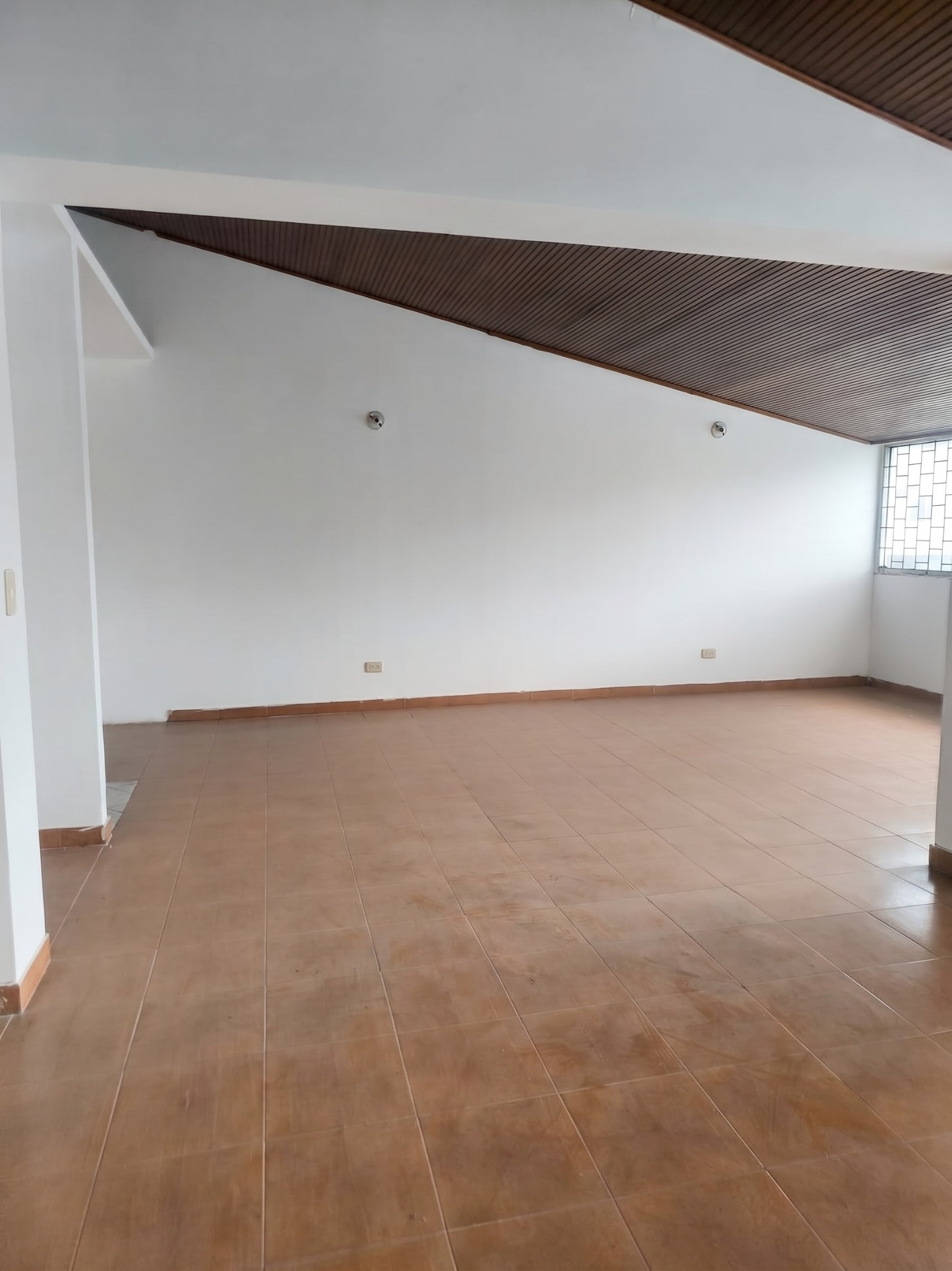 Casa en venta en Niza, Bogotá · foto 11 de 24