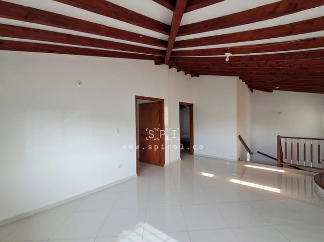 Casa de 5 alcobas en venta en La Mosquita, Rionegro, 380 m² · foto 17 de 23