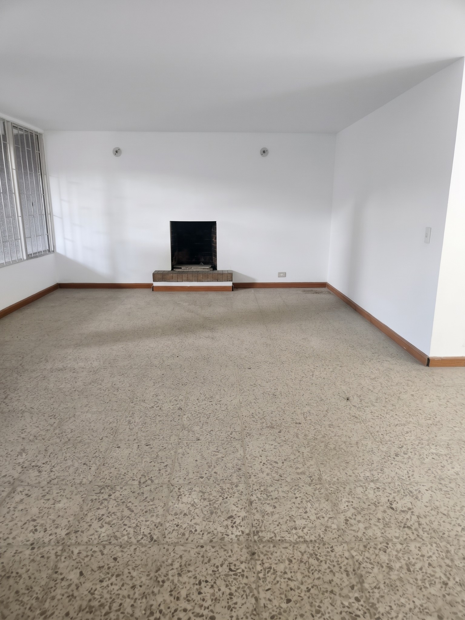 Casa en venta en Niza, Bogotá · foto 4 de 24