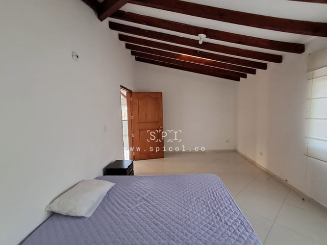 Casa de 5 alcobas en venta en La Mosquita, Rionegro, 380 m² · foto 19 de 23