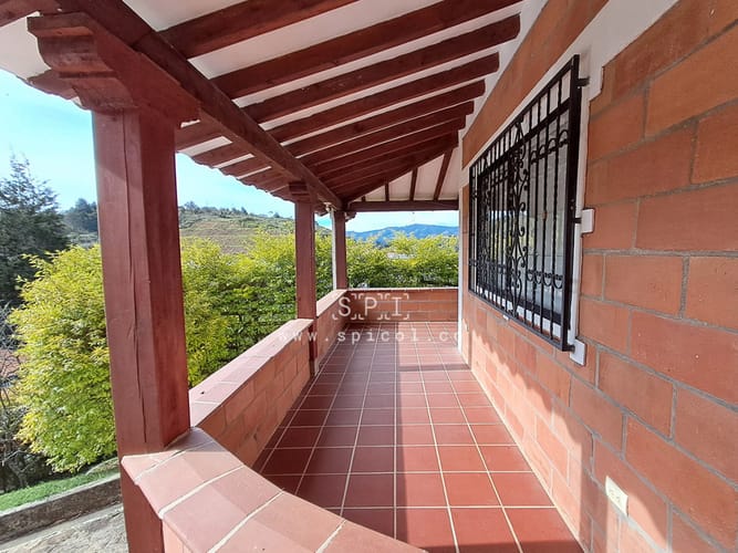 Casa de 5 alcobas en venta en La Mosquita, Rionegro, 380 m² · foto 22 de 23