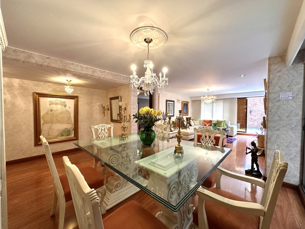 Apartamento en venta en Chicó Navarra, Bogotá · foto 5 de 24