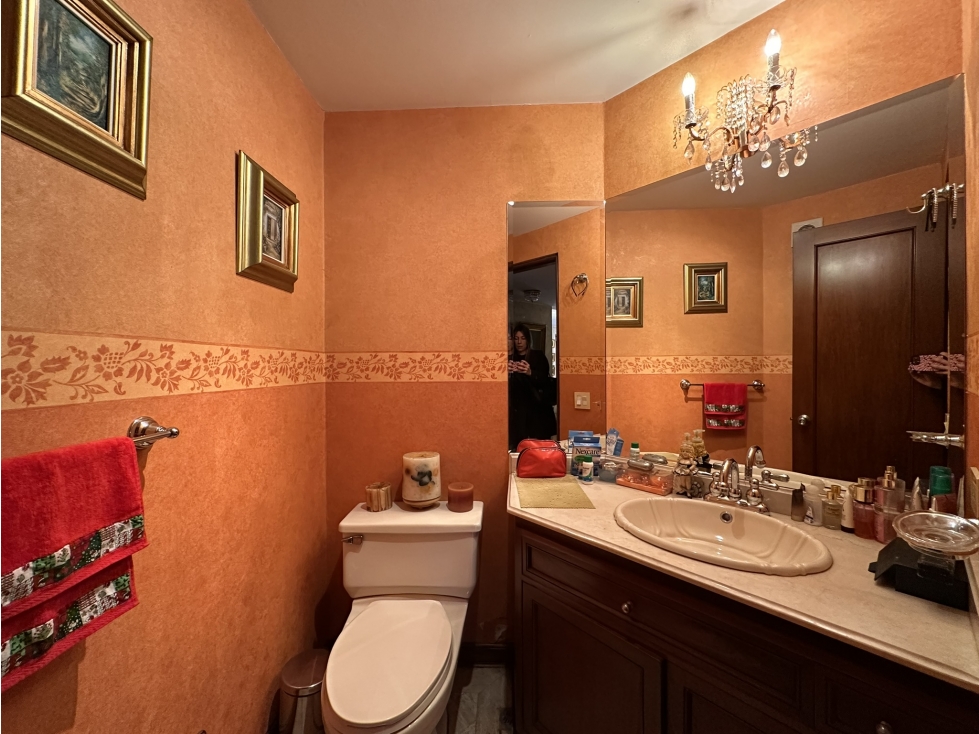 Apartamento en venta en Chicó Navarra, Bogotá · foto 6 de 24