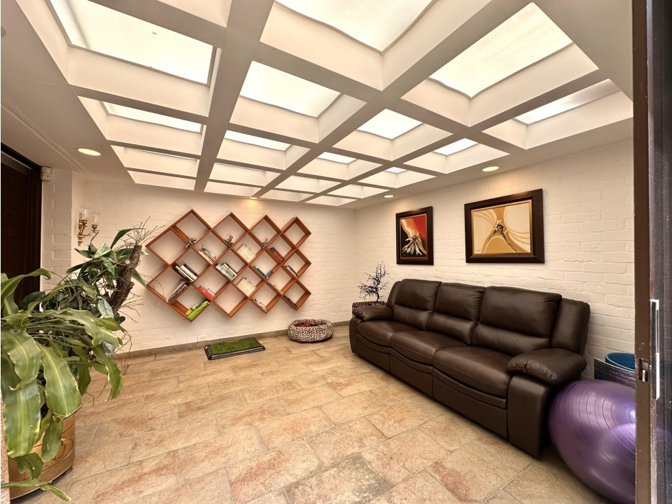 Apartamento en venta en Chicó Navarra, Bogotá · foto 13 de 24