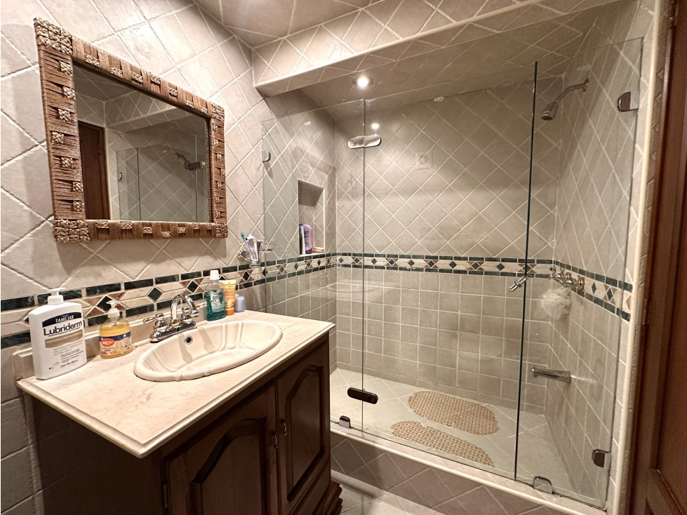 Apartamento en venta en Chicó Navarra, Bogotá · foto 15 de 24