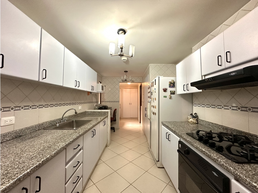 Apartamento en venta en Chicó Navarra, Bogotá · foto 22 de 24