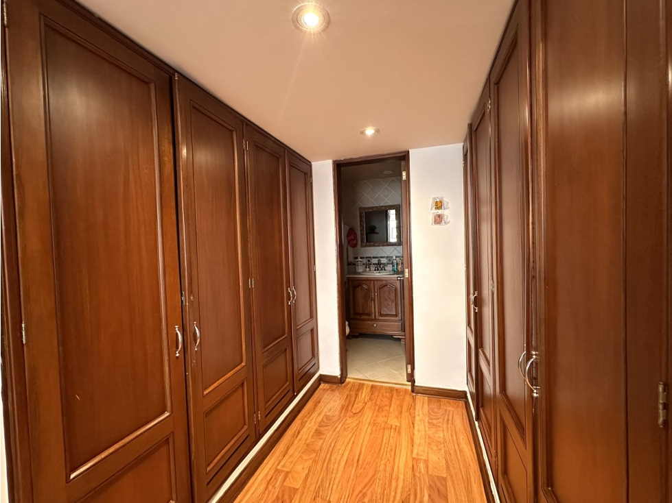 Apartamento en venta en Chicó Navarra, Bogotá · foto 23 de 24