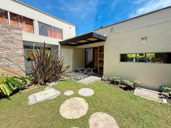 Casa de 4 alcobas en venta en Camino Verde, Envigado, 420 m² · foto 9 de 24