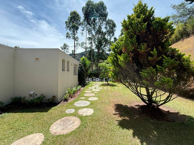 Casa de 4 alcobas en venta en Camino Verde, Envigado, 420 m² · foto 10 de 24