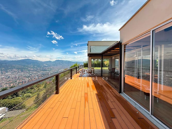 Casa de 4 alcobas en venta en Camino Verde, Envigado, 420 m² · foto 16 de 24