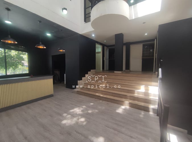 Local en arriendo en Guayaquil, Medellín, 358 m² · foto 2 de 12